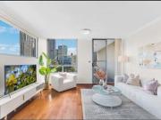 Split level 2 bedroom, 2 bathroom apartment in the heart...