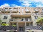 Split Level Apartment in the Heart of Miranda