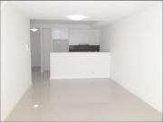 Split Level Modern 2 bedroom + Study