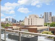 Split Level North East 139sqm 2 bed Apartment 1 car in...