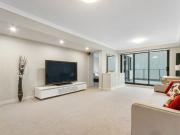 Split level penthouse living, expansive terrace &...