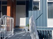 Split level unit in central location