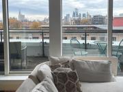 ☎️ Spotless two bed flat with terrace!