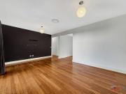 SPRAWLING 5 BED EXECUTIVE HOME TRIPLE GARAGE plus SIDE...