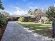 SPRAWLING 6 BEDROOM FAMILY OASIS IN RESIDENTIAL GROWTH...