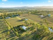 SPRAWLING COUNTRY HOUSE HUNTER VALLEY WINE COUNTRY