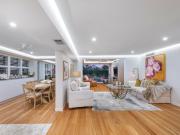 Sprawling Space and Designer Interiors in this Penthouse...