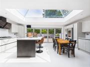 Springfield Avenue, Hampton, TW12