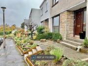 Springwood Park, Edinburgh EH16, 3 bed end terrace house...