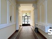 #SQ 2 ZIMMER ALTBAUWOHNUNG IN SIMMERINGER TOPLAGE