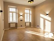 #SQ 2 ZIMMER ERSTBEZUG – STILVOLLER ALTBAU MIT IDEALEM...