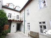 # SQ LIVING LIKE BEETHOVEN VILLA IN GRINZING...