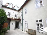 # SQ LIVING LIKE BEETHOVEN VILLA IN GRINZING...