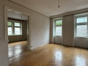 #SQ Sanierungsbedürftige 2 Zimmer Altbauwohnung mit...
