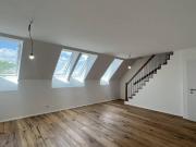 # SQ Stilvolle 2 Zimmer Dachgeschosswohnung in 1050 Wien