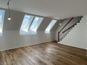 # SQ Stilvolle 2 Zimmer Dachgeschosswohnung in 1050 Wien