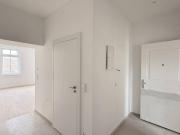 #SQ TOLL AUFGETEILTE ALTBAUWOHNUNG...