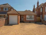 Squires Bridge Road, Shepperton, 3 Bedroom Bungalow