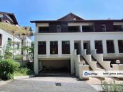 Sri Bukit Persekutuan