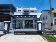 sri kluang double storey end lot house for sale