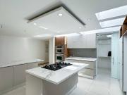 SE VENDE APARTAMENTO EN CHICO CALLE 94 CON 13