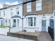 St. Francis Road East Dulwich SE22 1 bed flat to rent...