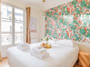 St Germain des Prés Charming 58m² Apartment on the 5th... St Germain des Prés Charming 58m² Apartment on the 5th...