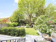 St James' Gardens, Holland Park, W11