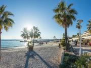 St Laurent Du Var, 2 pièces terrasse parking et garage,...