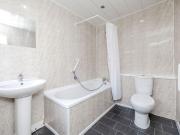 St. Leonard Street, Sunderland SR2, 4 bed end terrace...