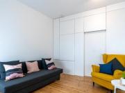 St. Leonards Street, Edinburgh, 2 Bedroom Flat