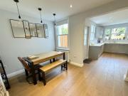St Lukes Road, Old Windsor, 2 Bedroom End
