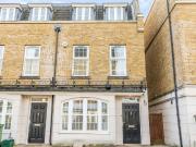 St Martins Lane, Beckenham BR3, 3 bed town house to...