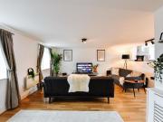 St. Thomas, Swansea SA1, 2 bed flat to rent, £1,100 pcm...