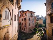 STABILE Via Vitellia, MONTE VERDE 100 vani 1600mq