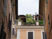 STABILE/PALAZZO in VENDITA a ROMA PRATI di 20 vani