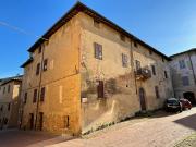 Stabile/Palazzo in vendita a San Gimignano in Buono...