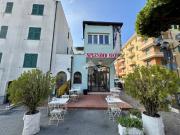 Stabile/palazzo in vendita a Spotorno via Aurelia