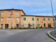 Stabile/palazzo in vendita a Verona, Poiano