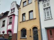 Stadthaus in Krefeld Uerdingen fuer Kreative