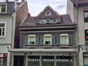 Stadthaus in zentraler Lage von Bergisch Gladbach !