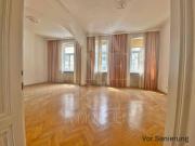 Stadthaus nähe Gersthofer Platz mit Aufstockungspotential