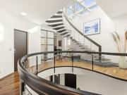 Stadtjuwel über Klagenfurt Penthouse über drei Ebenen...