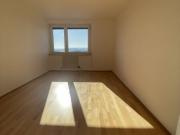 Wir übernehmen Ihre Übersiedlungskosten*! Zentrales...