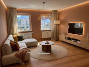 Zentrale 4 Zimmer Wohnung mit Balkon