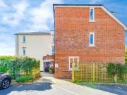 Stafford Road, Caterham, 2 Bedroom Flat