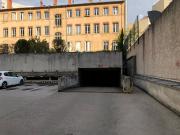 STATIONNEMENT EN SURFACE COURS EMILE ZOLA VILLEURBANE