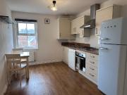 Staldon Court, Swindon SN1, 1 bed flat to rent, £950 pcm...