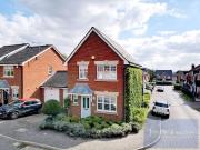 Stalham Way, Ilford IG6, 3 bed property to rent, £2,650...