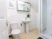 Standard 3 Bed Flat D Has an Apartment